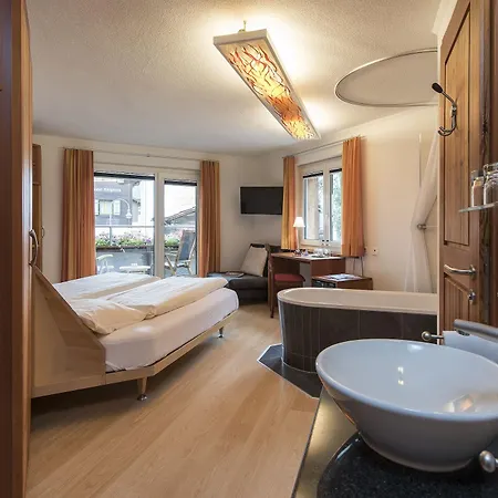 Отель Sunstar 4*