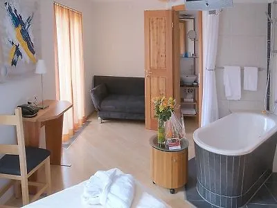 Sunstar Ζερμάτ